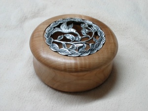  have created this site to highlight some of my woodturning projects